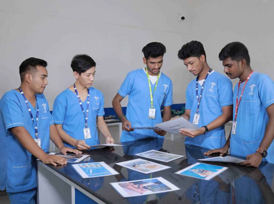 Medical students clinical skills – S. Thangapazham Medical College